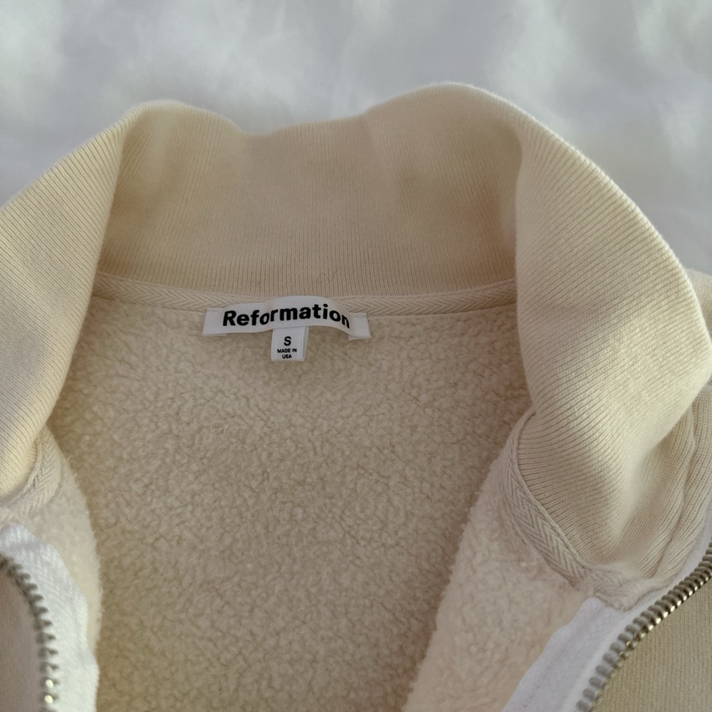 Reformation 100% cotton Zip-Up - Picture 2 of 5